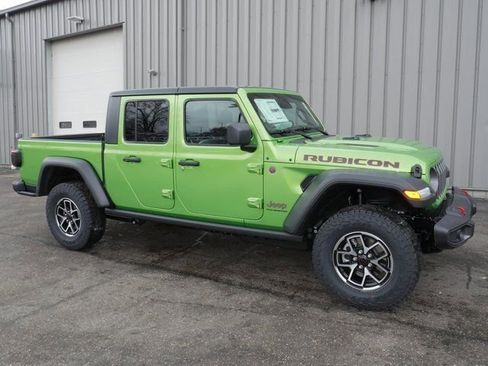 New 2026 Jeep Gladiator Rubicon w/ Safety Group image 2