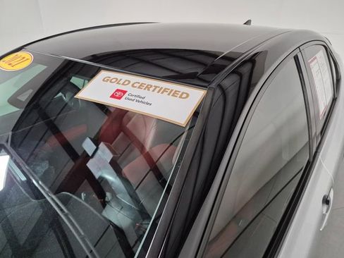 Certified 2021 Toyota Camry XSE image 9