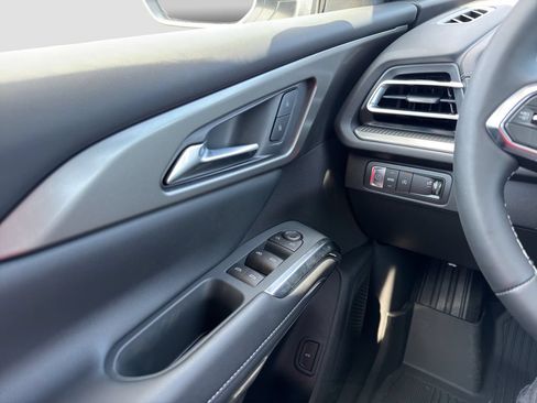 New 2026 Chevrolet Traverse LT w/ Midnight/Sport Edition FWD image 25