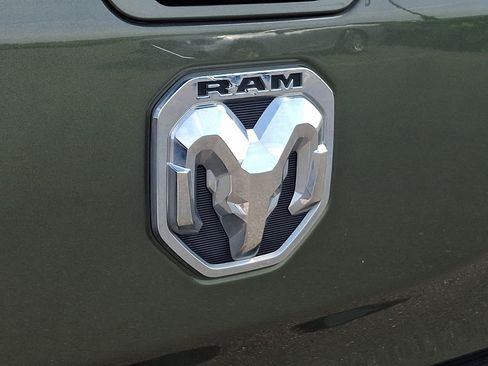 Used 2021 RAM 1500 Big Horn AWD/4WD image 31