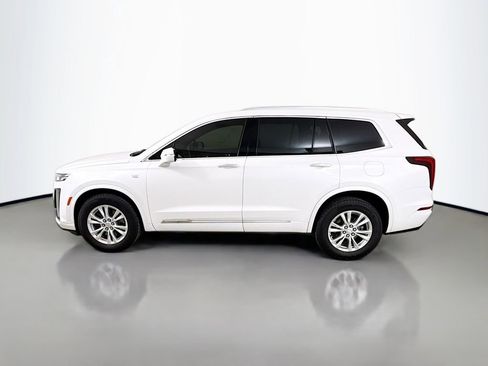 Used 2024 Cadillac XT6 Luxury AWD/4WD image 4