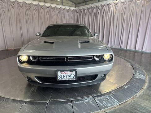 Used 2016 Dodge Challenger SXT Plus image 2