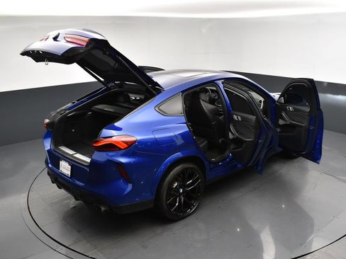Used 2020 BMW X6 M Competition w/ Executive Package AWD/4WD image 33