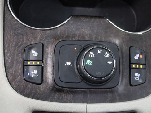 Used 2023 GMC Acadia Denali w/ Denali Ultimate Package AWD/4WD image 33