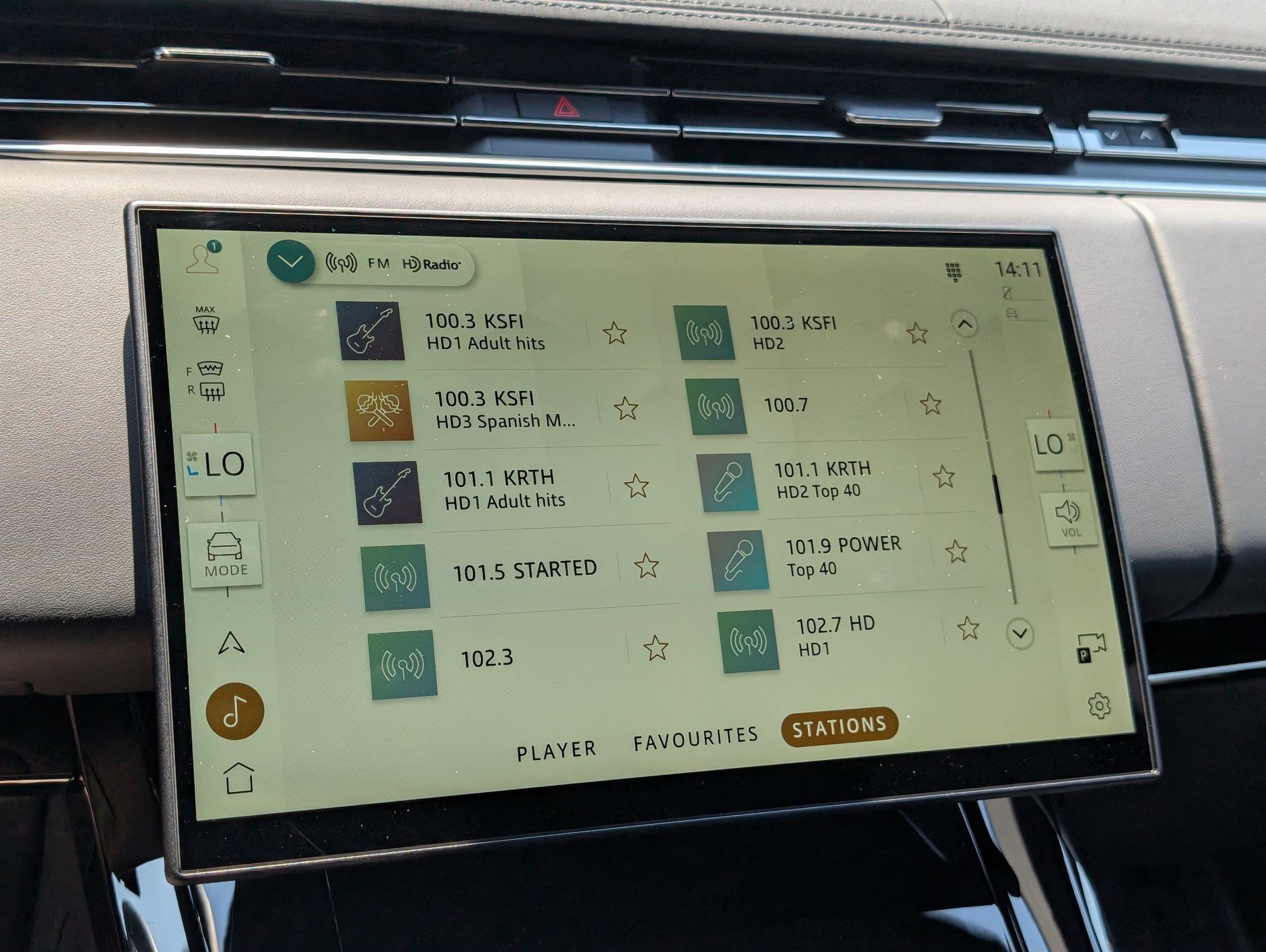 New 2026 Land Rover Range Rover Sport SE AWD/4WD image 19