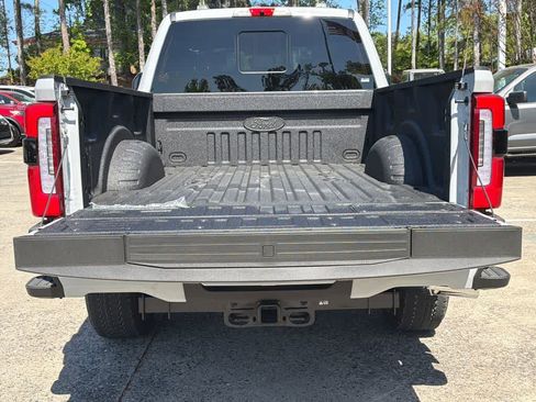 New 2026 Ford F250 Platinum AWD/4WD image 16