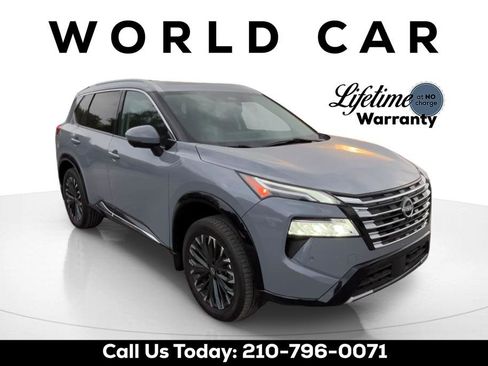 Used 2024 Nissan Rogue Platinum w/ Platinum Premium Package image 2