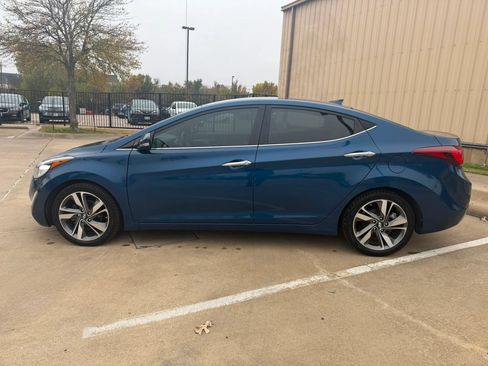 Used 2014 Hyundai Elantra Limited FWD image 9
