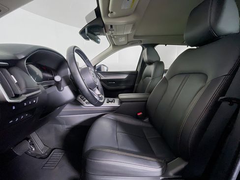 Used 2024 MAZDA CX-90 Plug-In Hybrid w/ Premium Pkg image 13