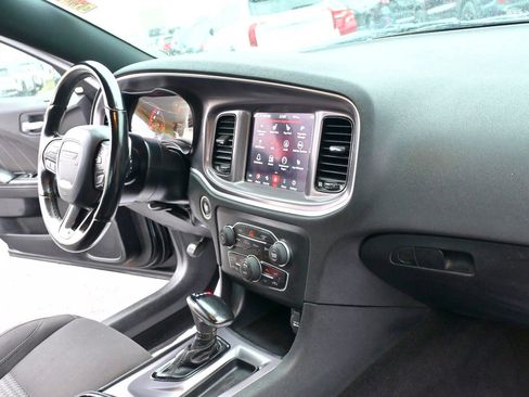 Used 2021 Dodge Charger SXT w/ Blacktop Package image 21