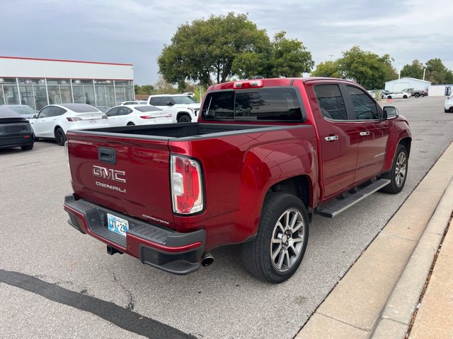 Used 2022 GMC Canyon Denali RWD image 4