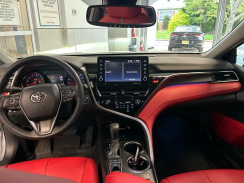 Used 2023 Toyota Camry XSE w/ Cold Weather Package FWD image 13