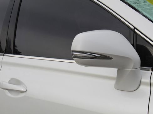 Used 2014 Lexus RX 450h AWD image 36