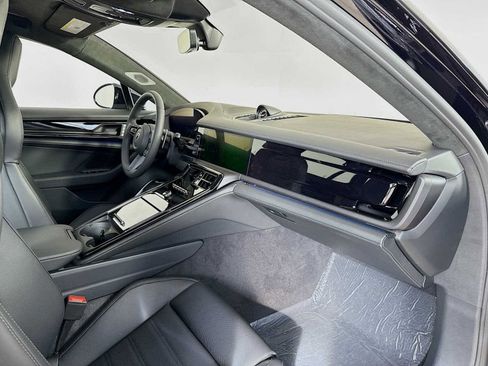 New 2026 Porsche Panamera Turbo S image 30