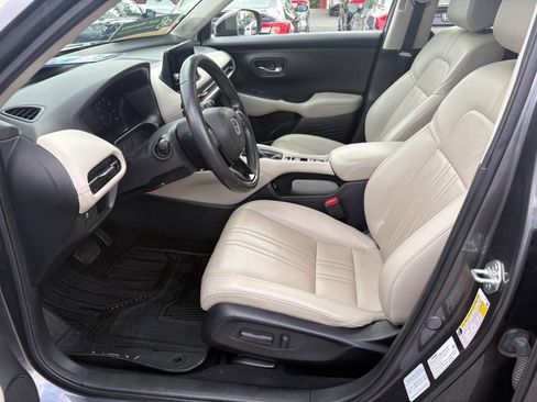 Used 2023 Honda HR-V EX-L image 9