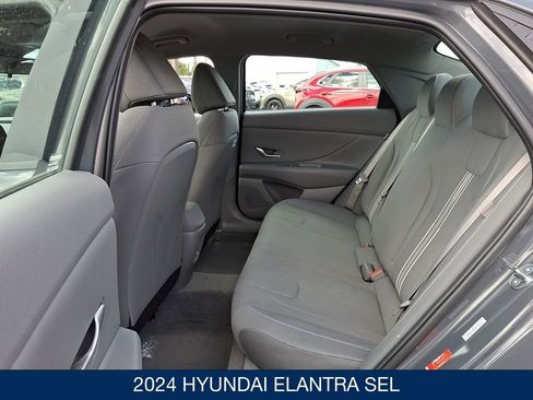 Certified 2024 Hyundai Elantra SEL image 13