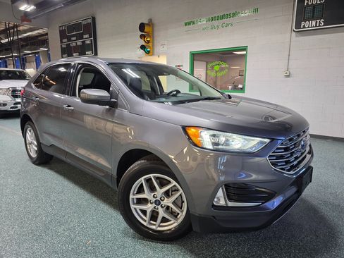 Used 2021 Ford Edge SEL w/ Cargo Accessory Package image 14