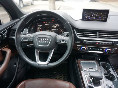 Used 2019 Audi Q7 3.0T Premium Plus w/ Premium Plus Package image 6