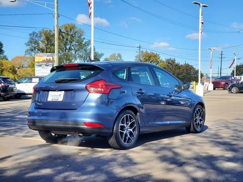 Used 2018 Ford Focus SEL w/ Cold Weather Package image 3