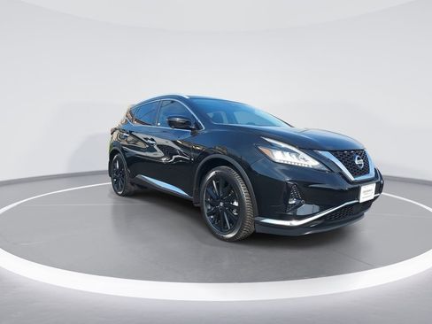 Used 2020 Nissan Murano Platinum image 2