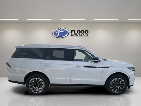 New 2025 Lincoln Navigator Black Label image 5