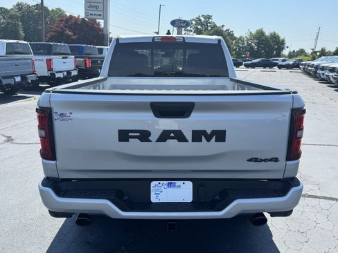 New 2026 RAM 1500 Express AWD/4WD image 6