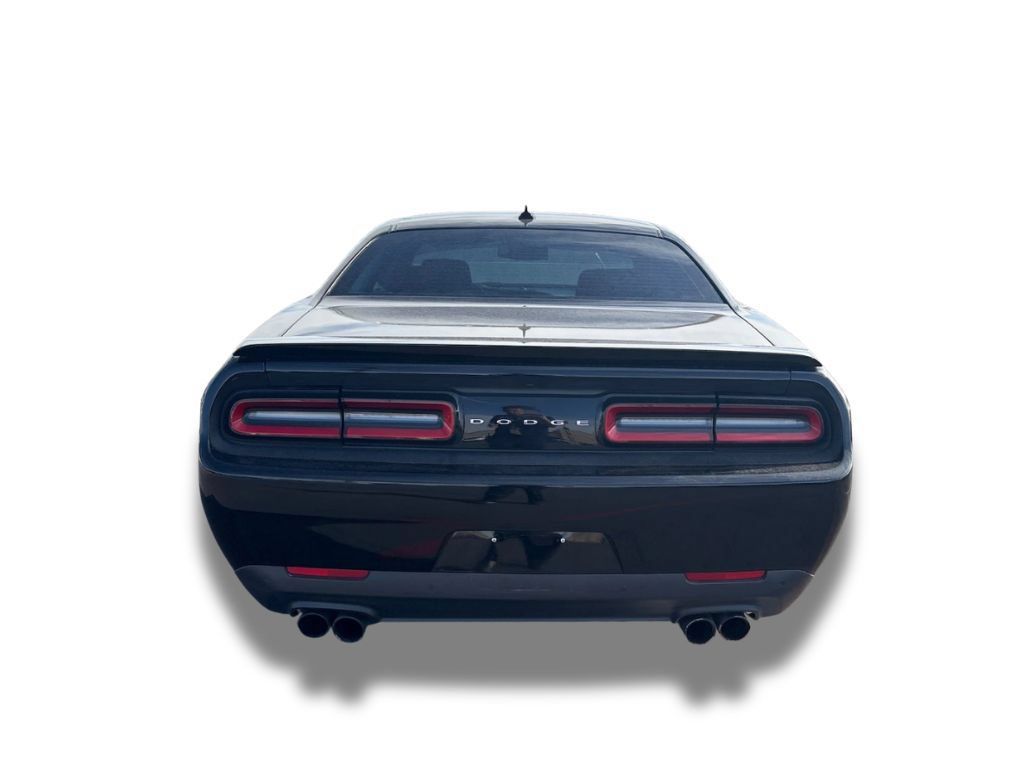 Used 2015 Dodge Challenger SXT w/ Super Sport Group (SS/T) RWD image 6