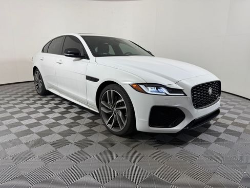 Used 2024 Jaguar XF R-Dynamic SE AWD/4WD image 6