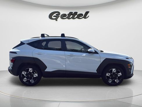 Certified 2024 Hyundai Kona SEL w/ Convenience Package FWD image 4