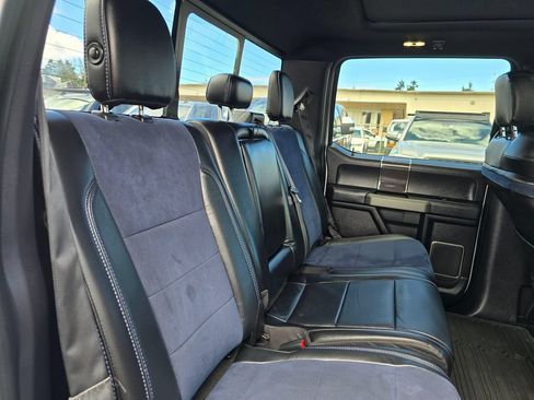 Used 2019 Ford F150 Raptor w/ Equipment Group 802A Luxury AWD/4WD image 12