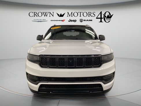 Used 2023 Jeep Grand Wagoneer Series II w/ Quick Order Packagew 28T AWD/4WD image 10