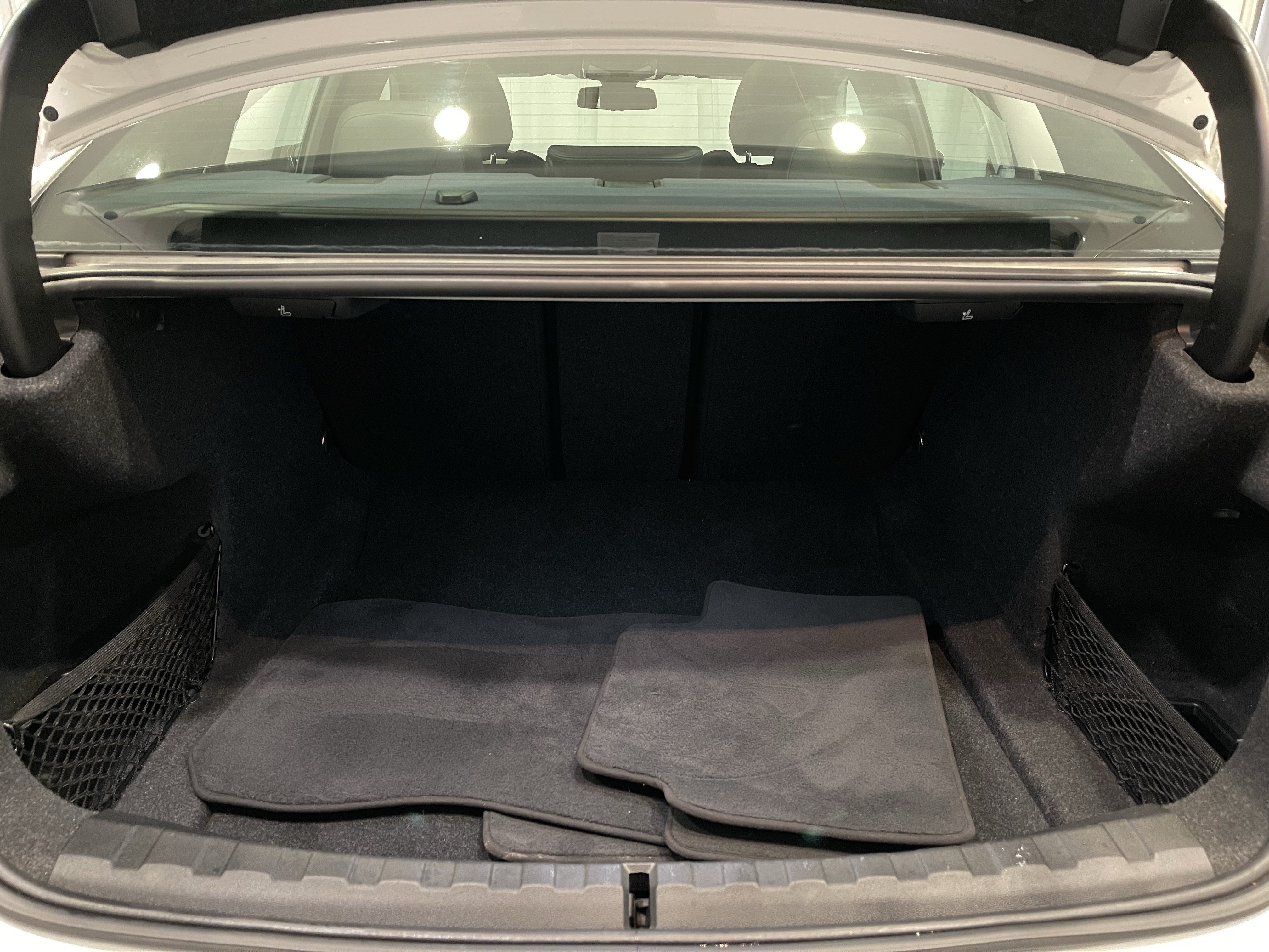 Used 2019 BMW 330i xDrive Sedan w/ Convenience Package AWD/4WD image 27