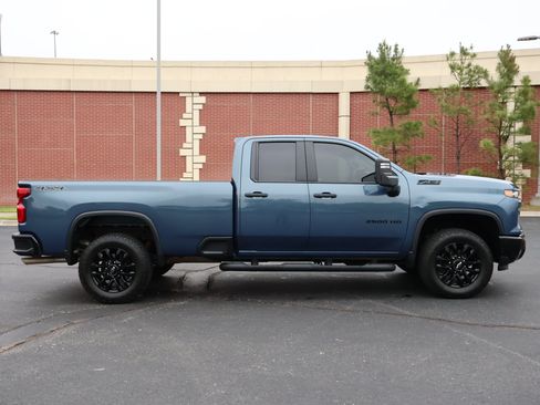 Used 2025 Chevrolet Silverado 2500 Custom w/ Custom Value Package AWD/4WD image 32