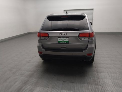 Used 2021 Jeep Grand Cherokee Laredo w/ Security & Convenience Group RWD image 7