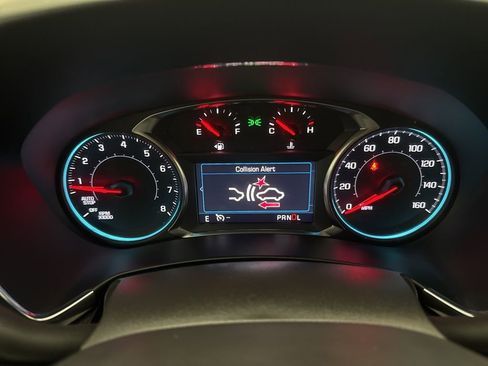 Used 2024 Chevrolet Equinox LT w/ LPO, Floor Liner Package FWD image 24