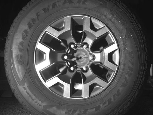 Used 2019 Toyota Tacoma TRD Off-Road image 13