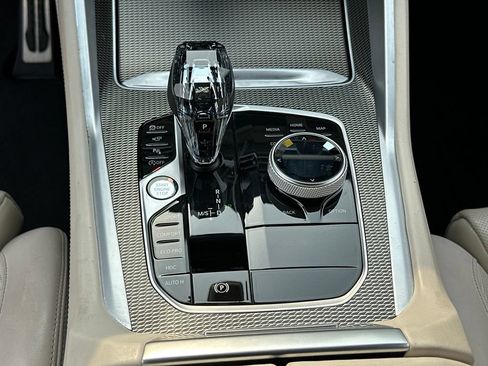Used 2022 BMW X6 M50i w/ Executive Package AWD/4WD image 54