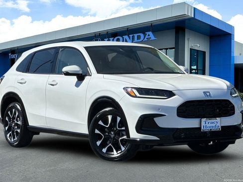 Used 2026 Honda HR-V EX-L image 2