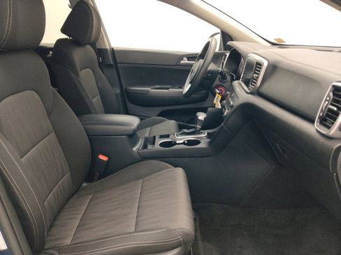 Used 2020 Kia Sportage LX FWD image 21