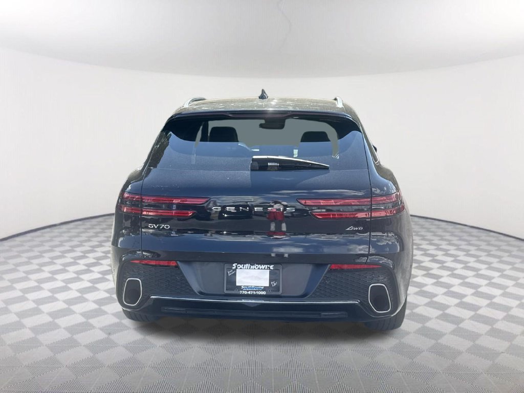 Used 2023 Genesis GV70 2.5T w/ Advanced Package AWD/4WD image 6