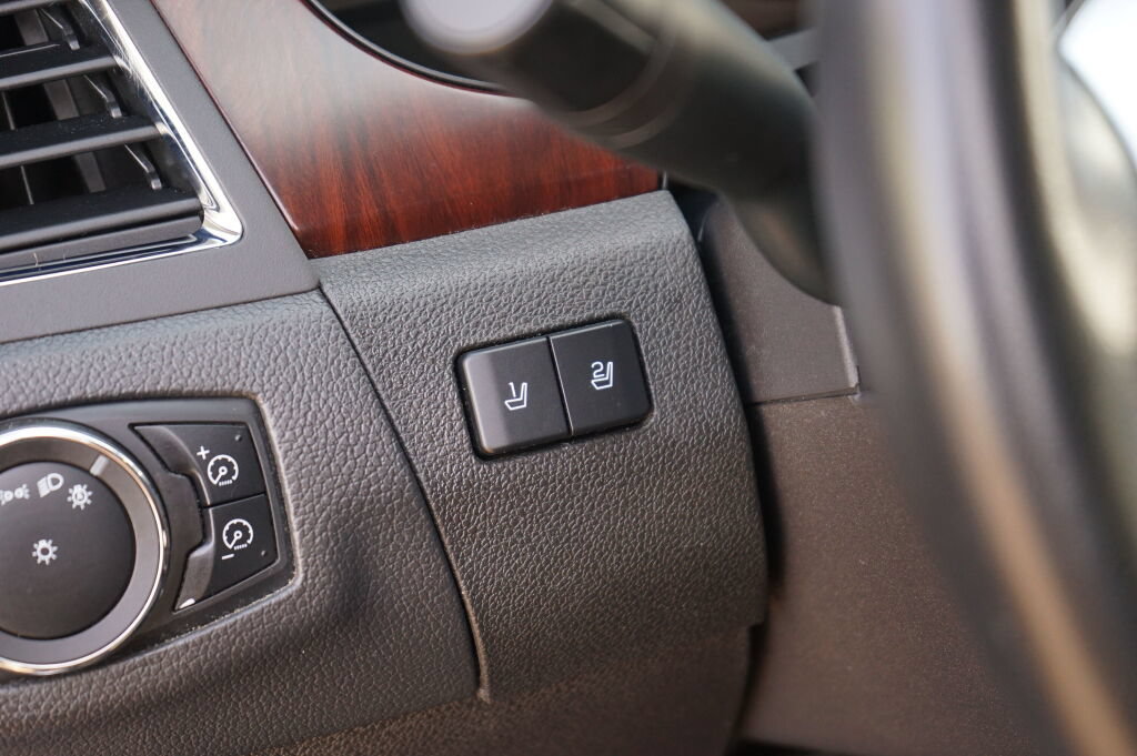 Used 2013 Ford Edge Limited AWD/4WD image 14