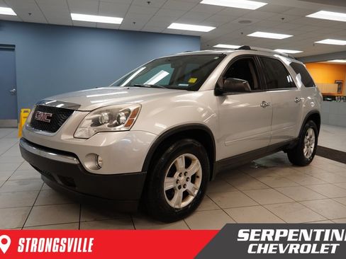 Used 2012 GMC Acadia SLE image 1