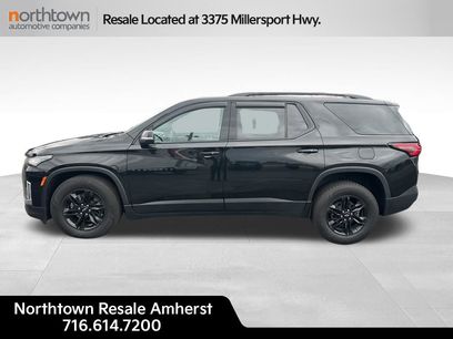 Used 2022 Chevrolet Traverse LT w/ Midnight/Sport Edition