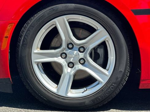 Used 2020 Chevrolet Camaro LT RWD image 25