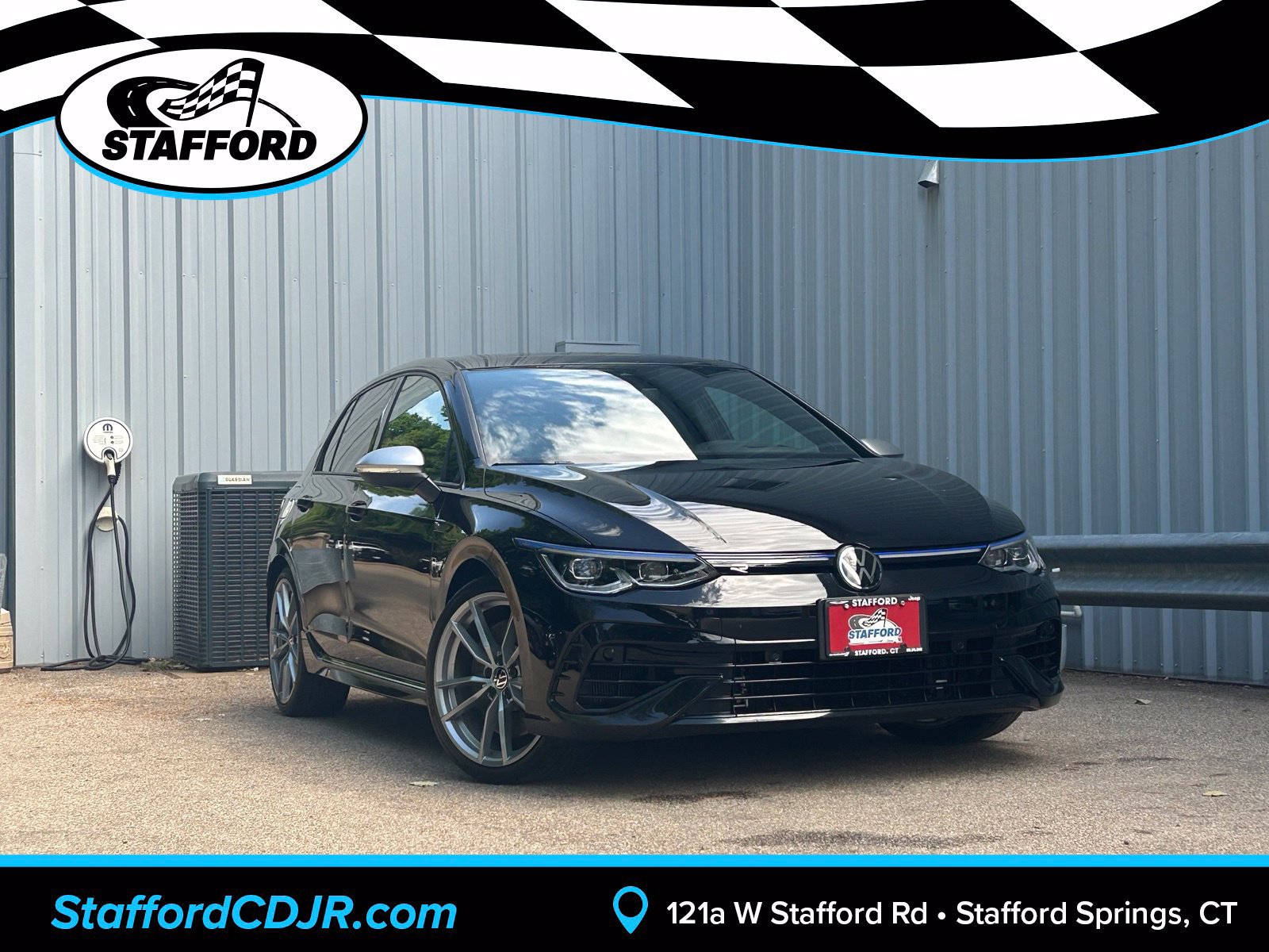 Used 2024 Volkswagen Golf R AWD/4WD image 1