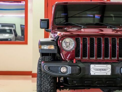 Used 2022 Jeep Gladiator Rubicon w/ Trailer Tow Package AWD/4WD image 44