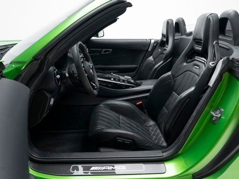 Used 2020 Mercedes-Benz AMG GT R image 20
