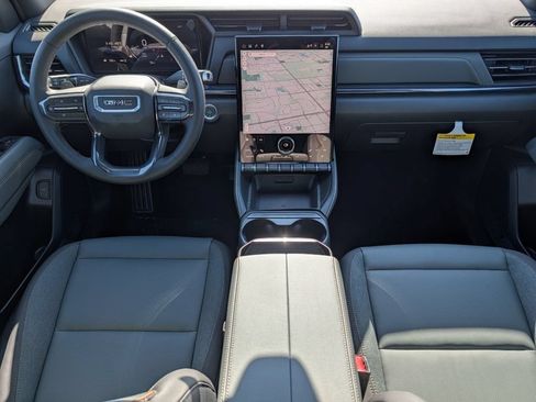 New 2026 GMC Terrain AT4 w/ Technology Package II AWD/4WD image 38