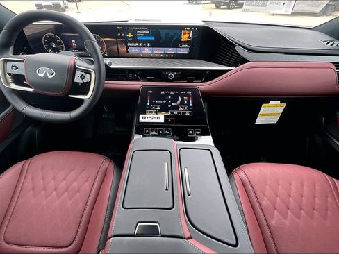 New 2026 INFINITI QX80 Autograph w/ Premium Cargo Package image 18