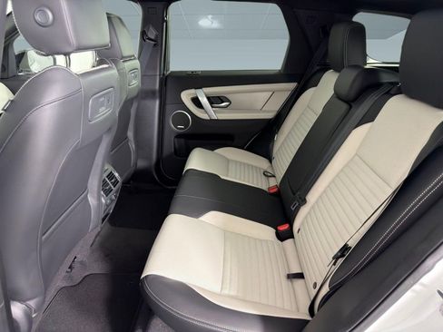 Used 2026 Land Rover Discovery Sport Landmark image 13